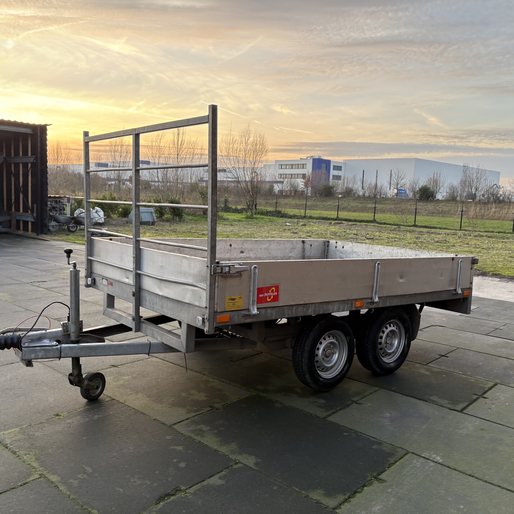 Solide plateauwagen 300 x 170 marge