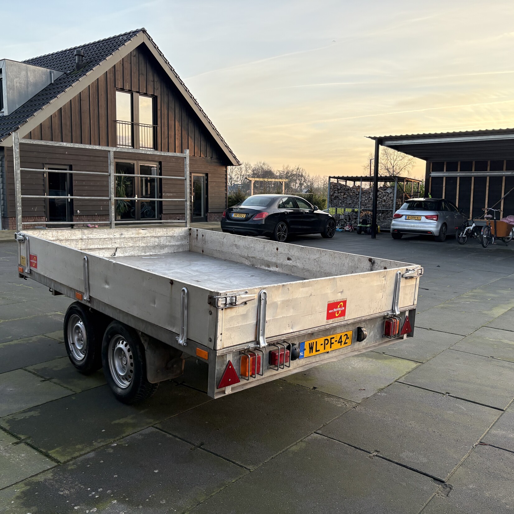 Solide plateauwagen 300 x 170 marge