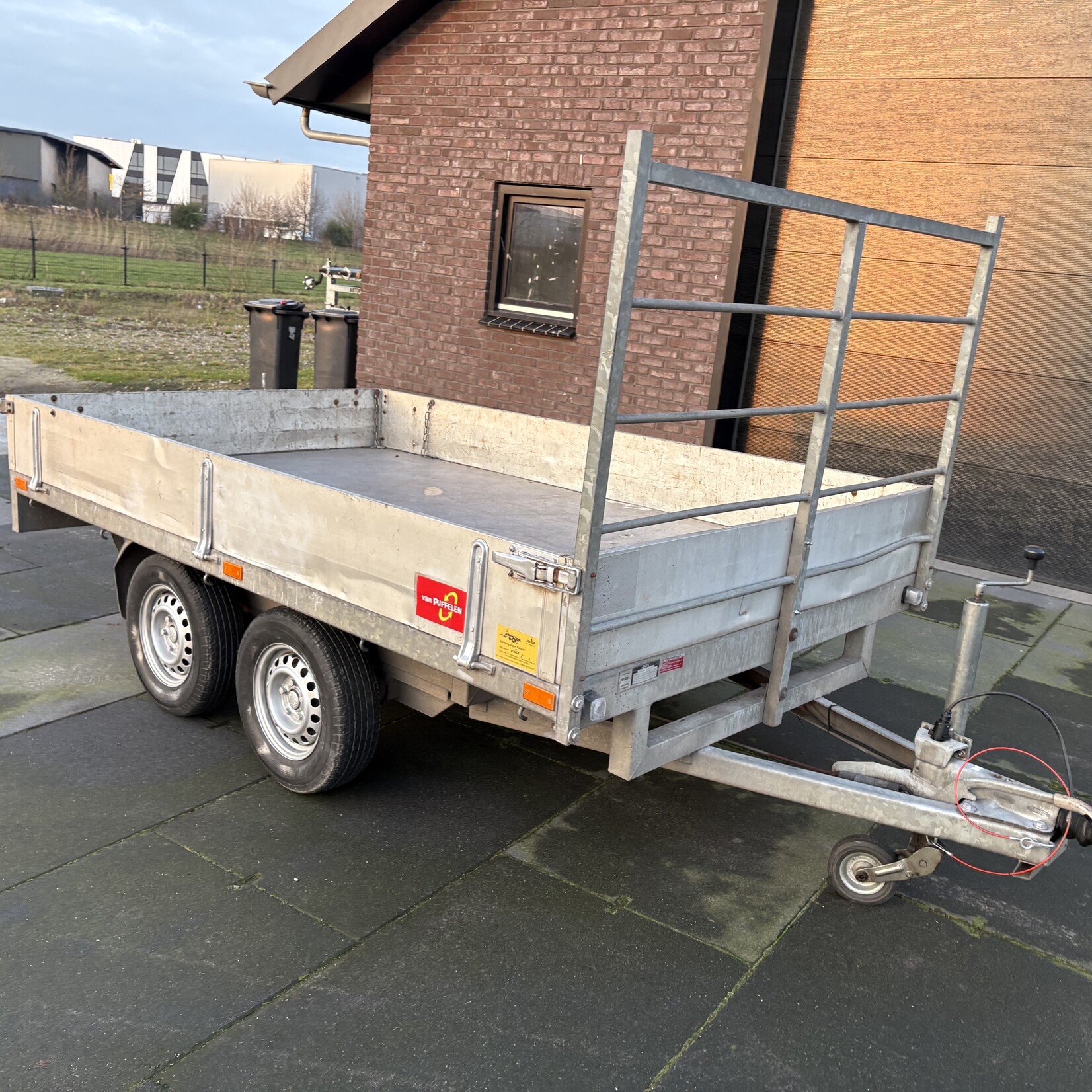 Solide plateauwagen 300 x 170 marge