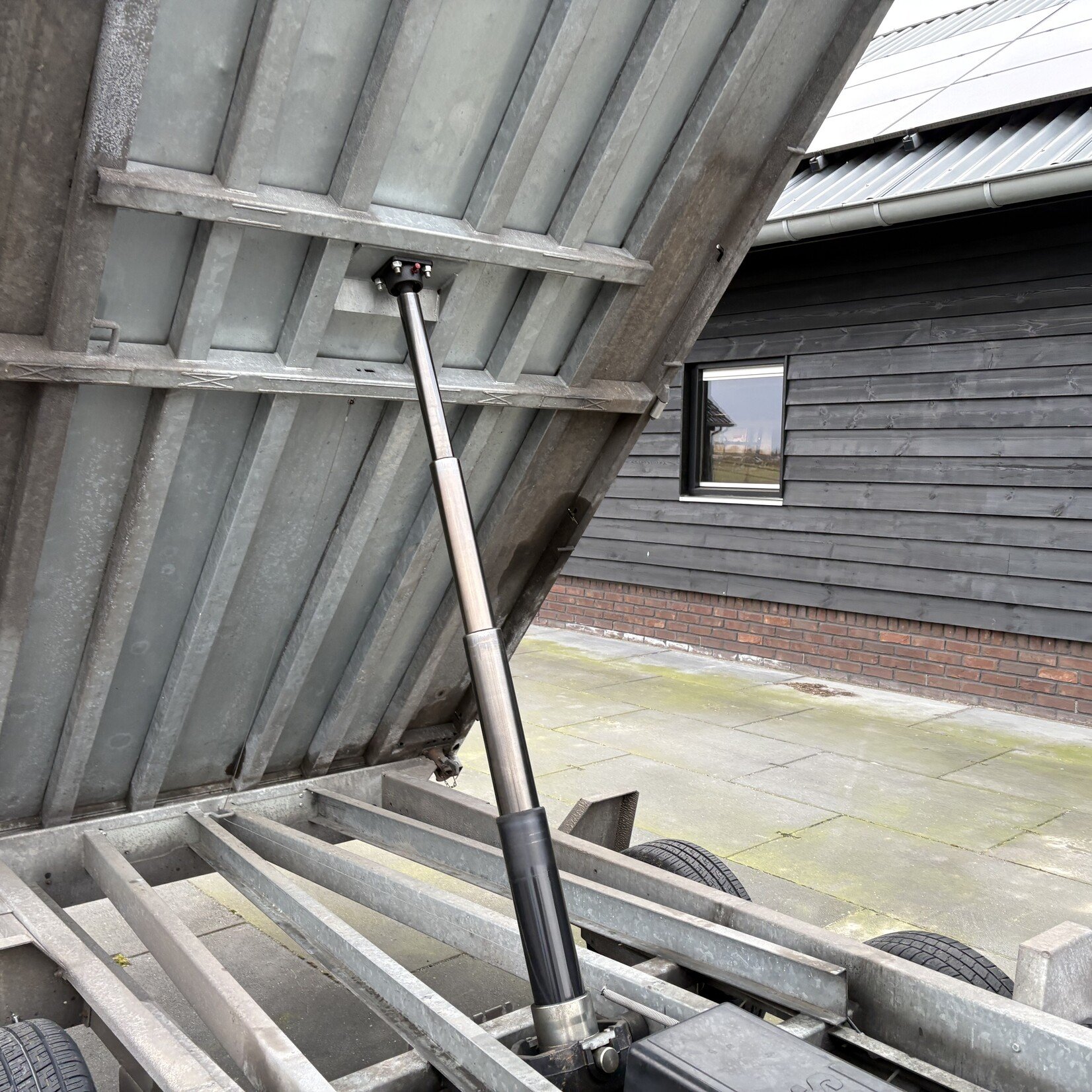 Anssems kipper 3-zijdig 305 x 178 cm