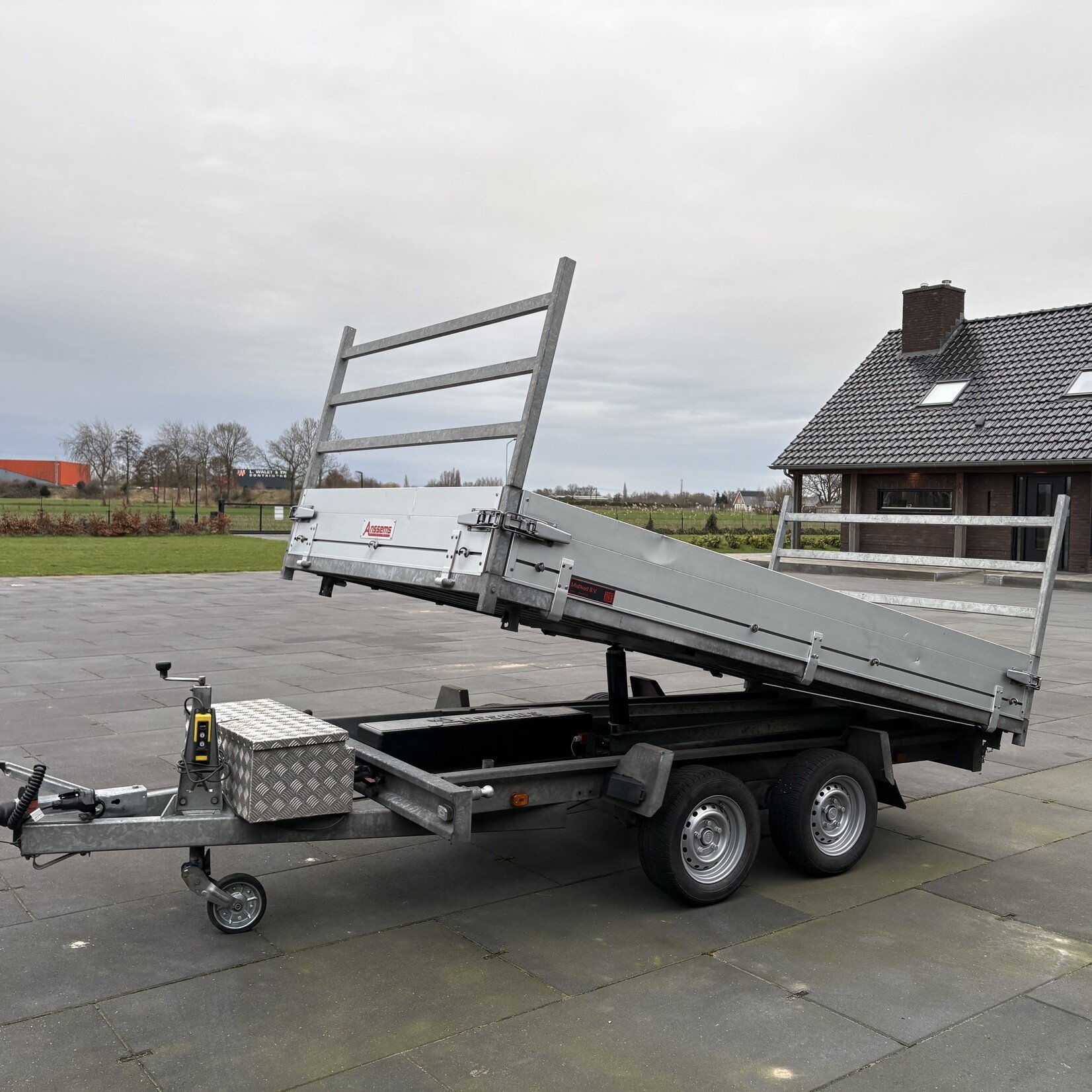 Anssems kipper 3-zijdig 305 x 178 cm