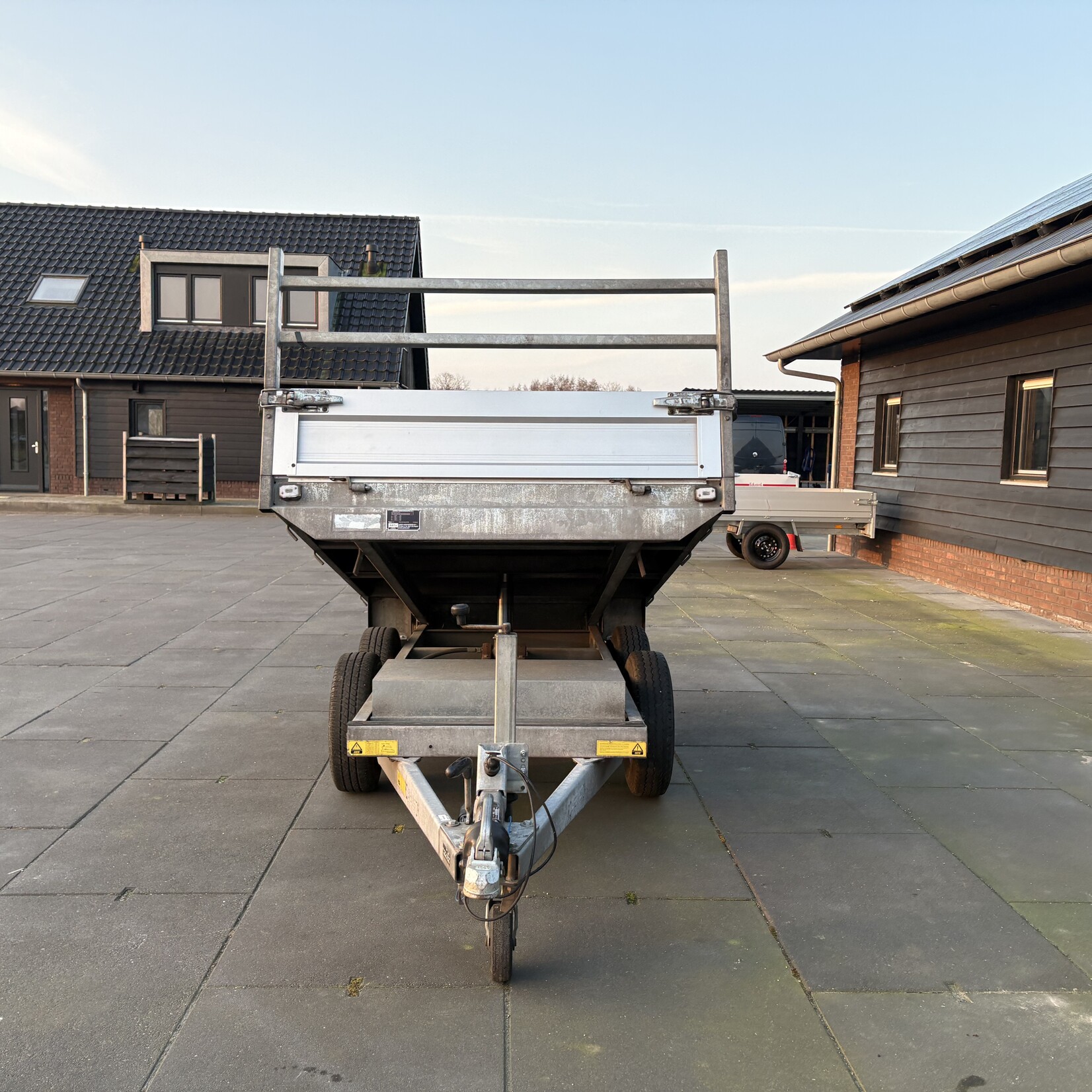 Saris kipper 270 x 150 cm elektrisch bediend