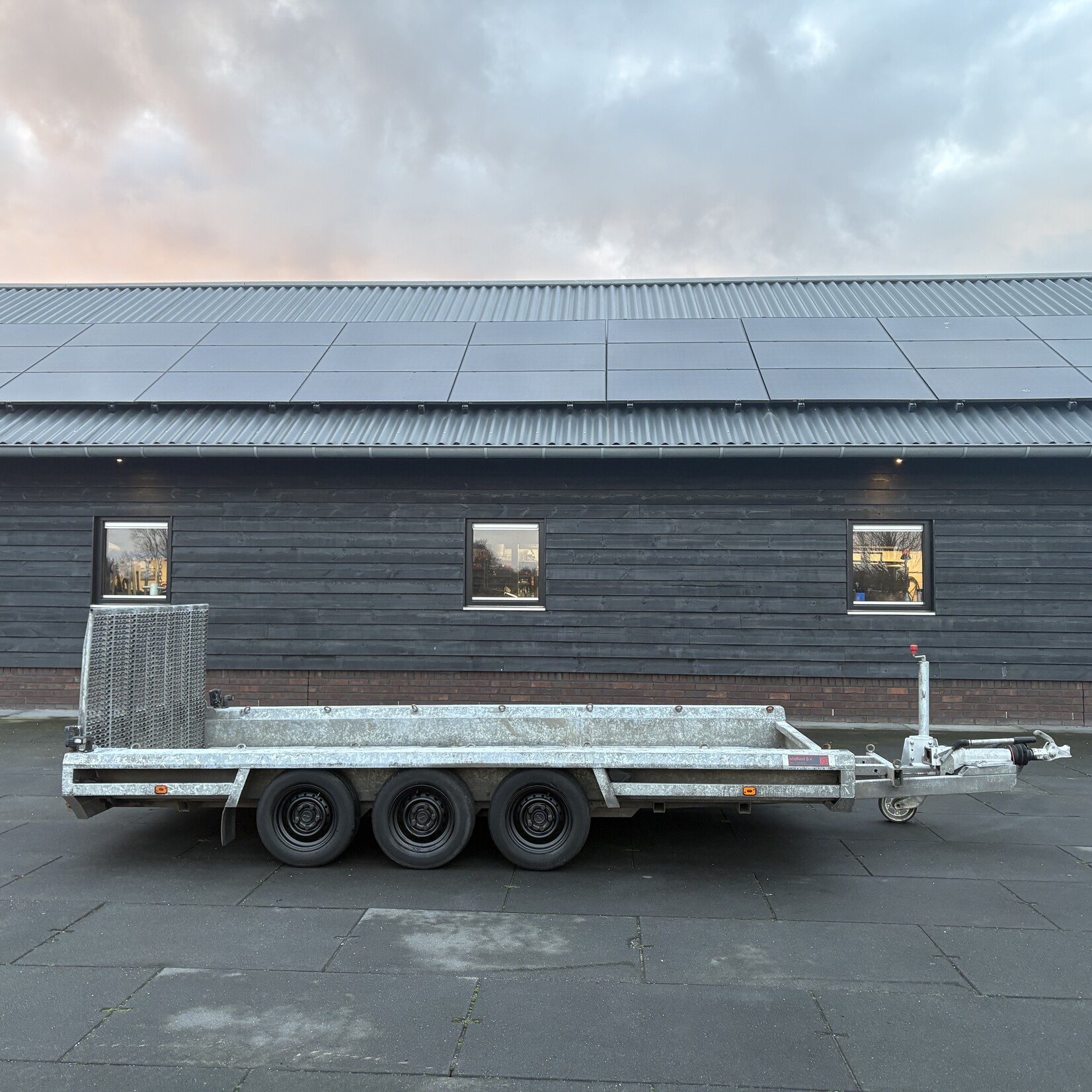 Hulco Terrax 394 x 184 cm 3500 kg met 100 klep