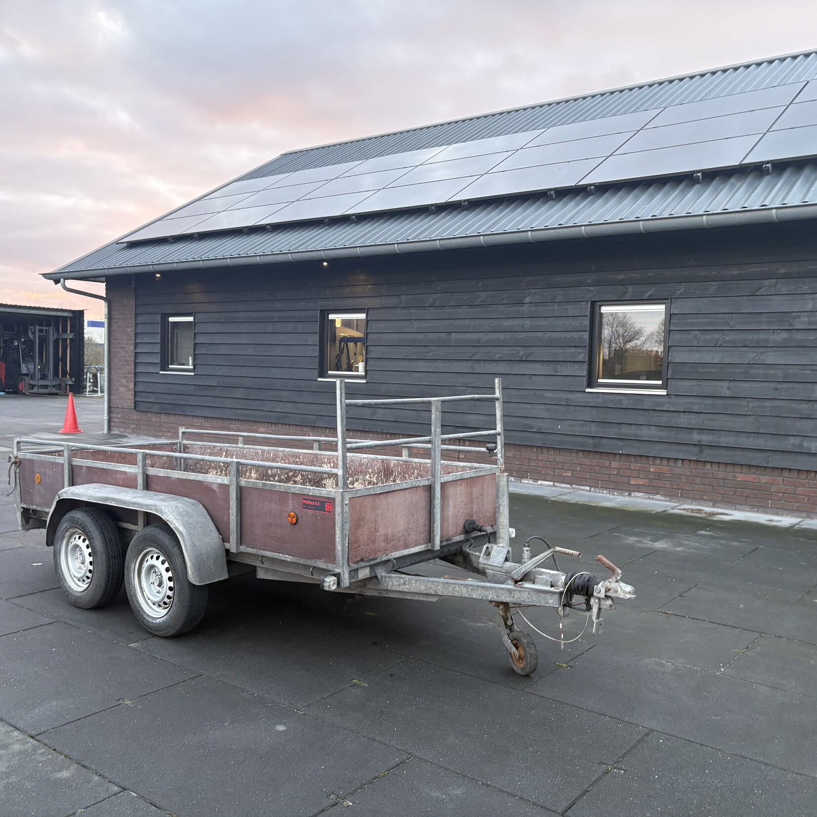 Hapert Bakwagen 300 x 130 cm 2000 kg