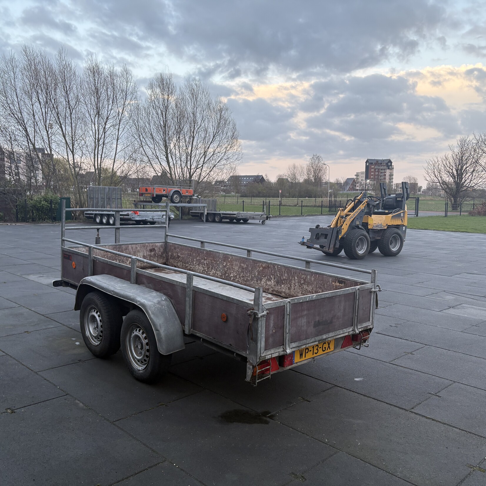 Hapert Bakwagen 300 x 130 cm 2000 kg