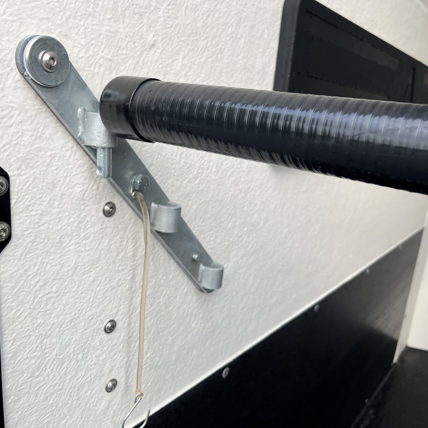 Anssems Excelente 2 paards paardentrailer VOL Kunststof incl zadelkamer !