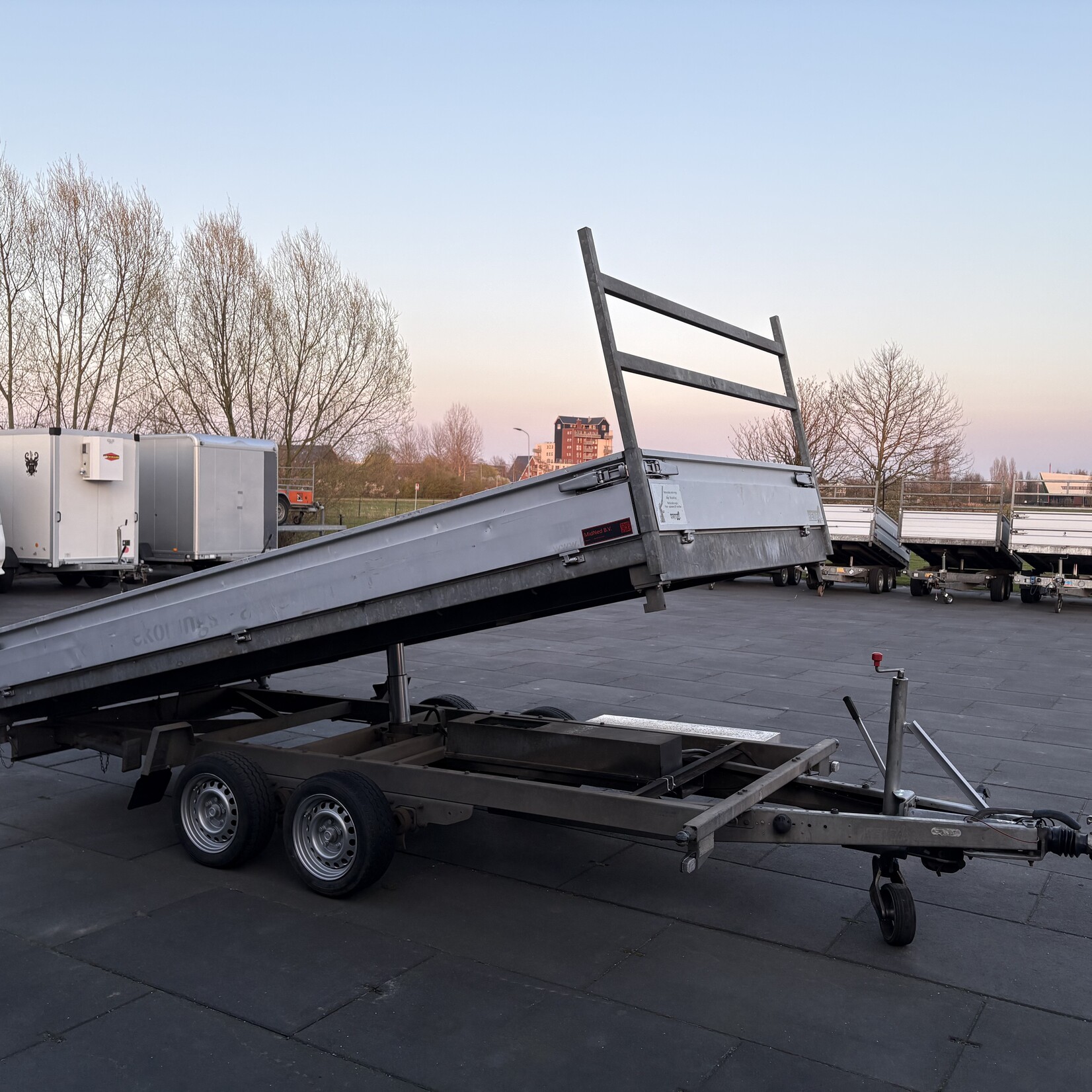 Henra 400 x 200 cm kipper 3500 kg