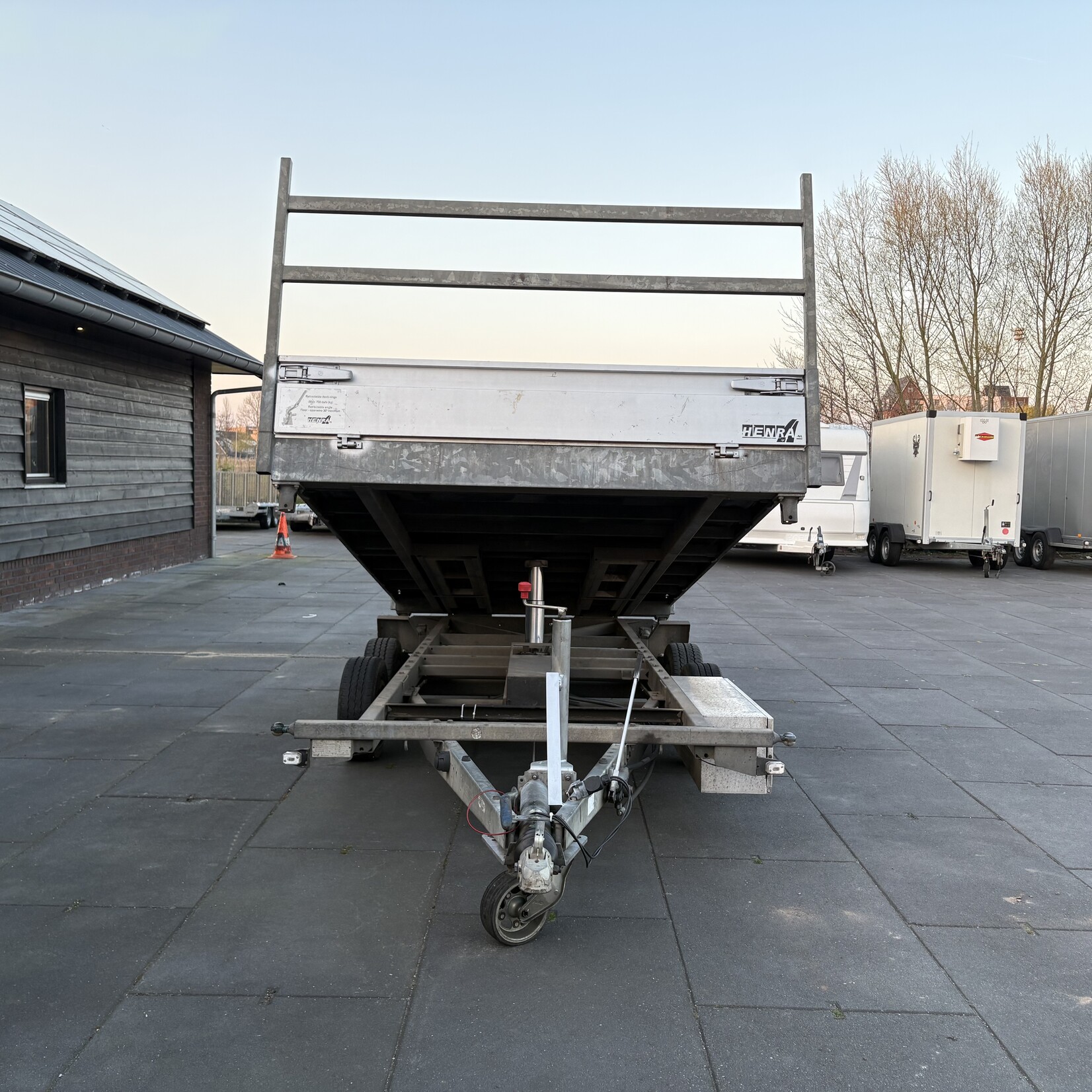 Henra 400 x 200 cm kipper 3500 kg