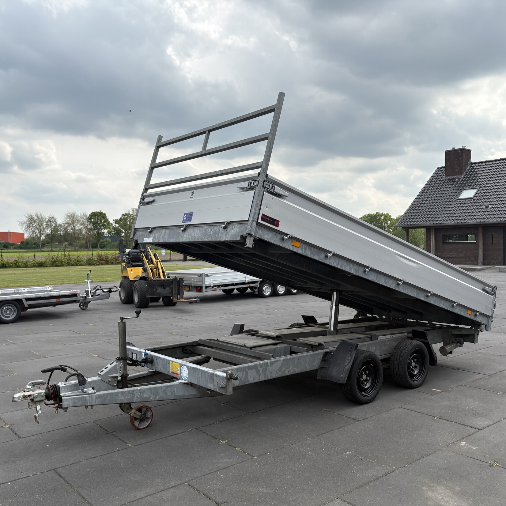Hapert kipper 405 x 205 3500 kg in goede staat