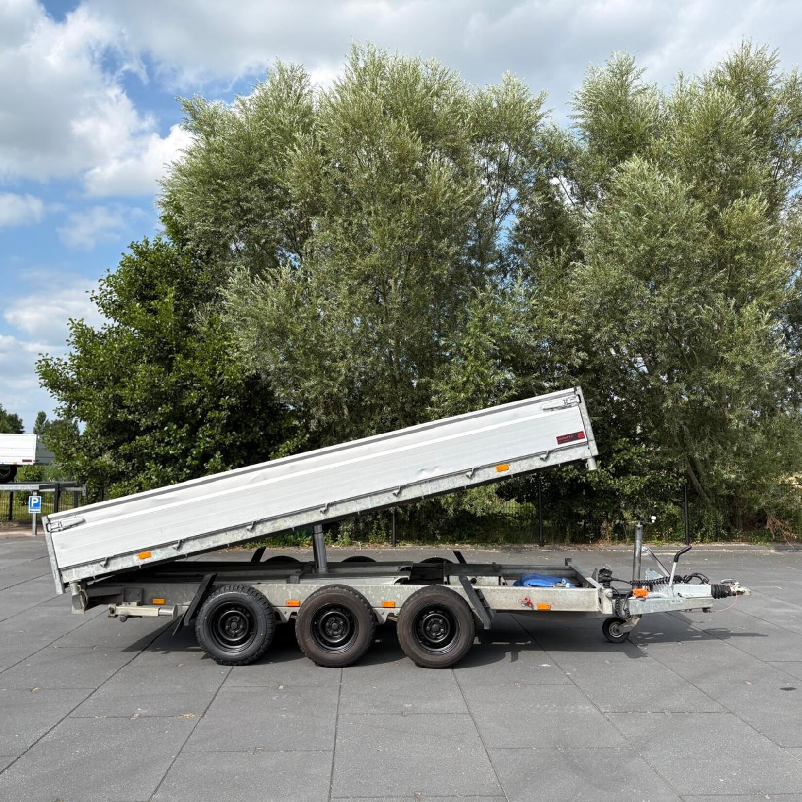 Hapert kipper 3 asser