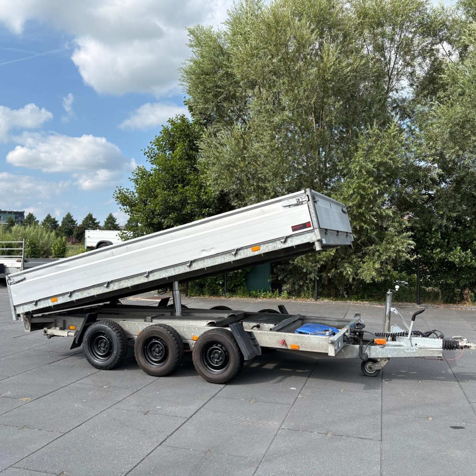 Hapert kipper 3 asser