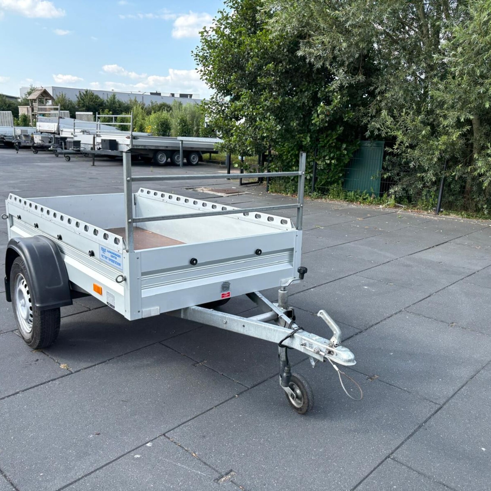 Humbaur 750 kg  200 x 100