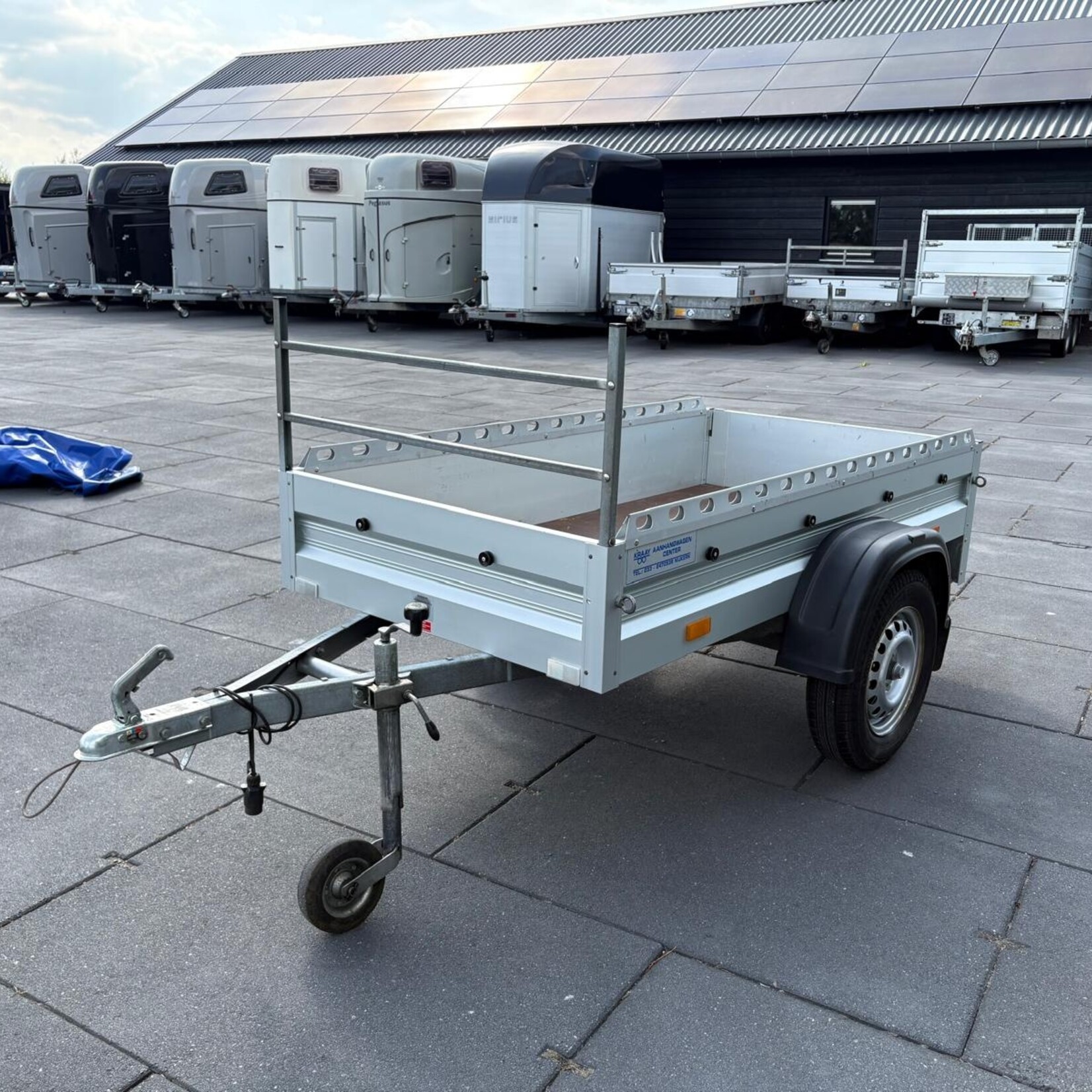 Humbaur 750 kg  200 x 100