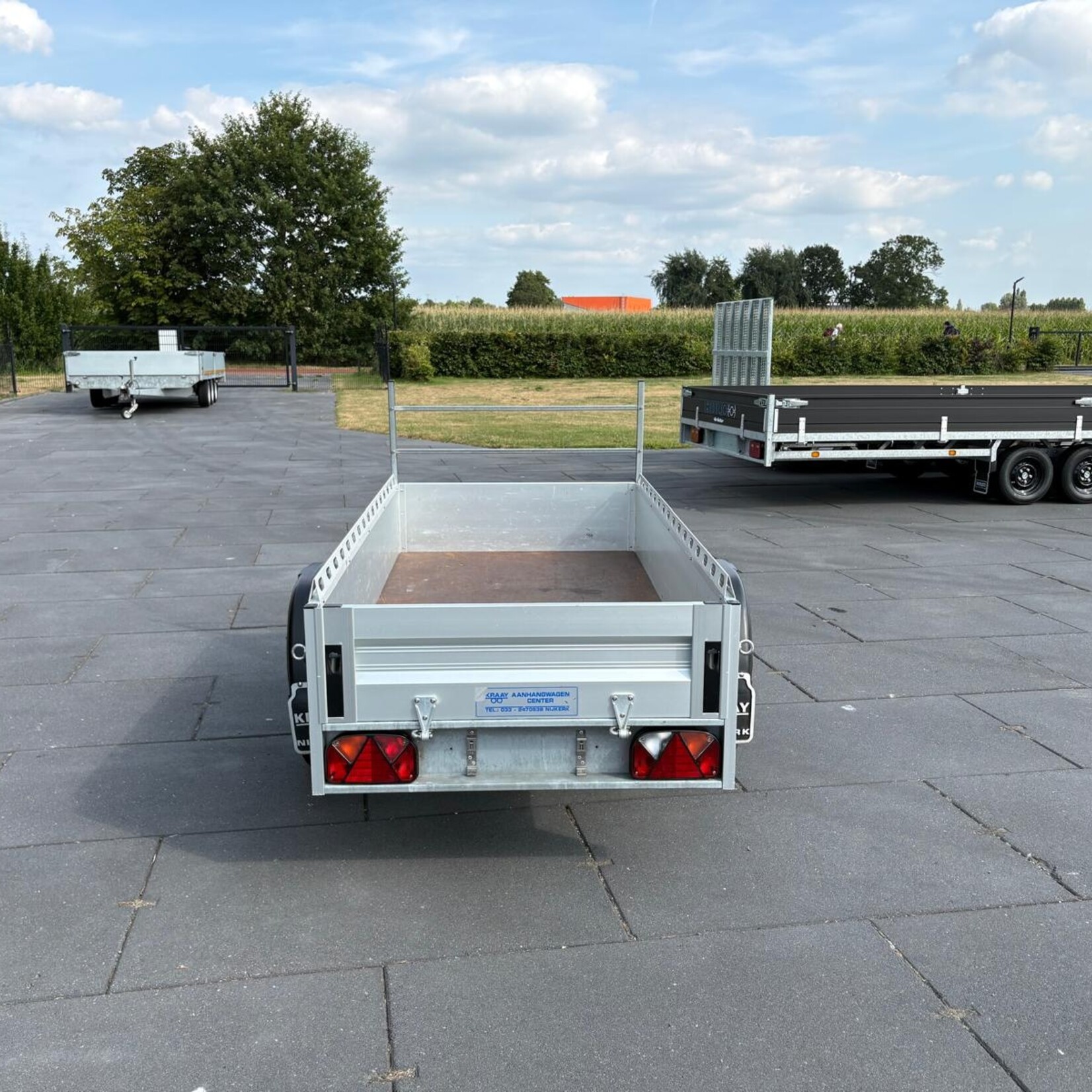 Humbaur 750 kg  200 x 100