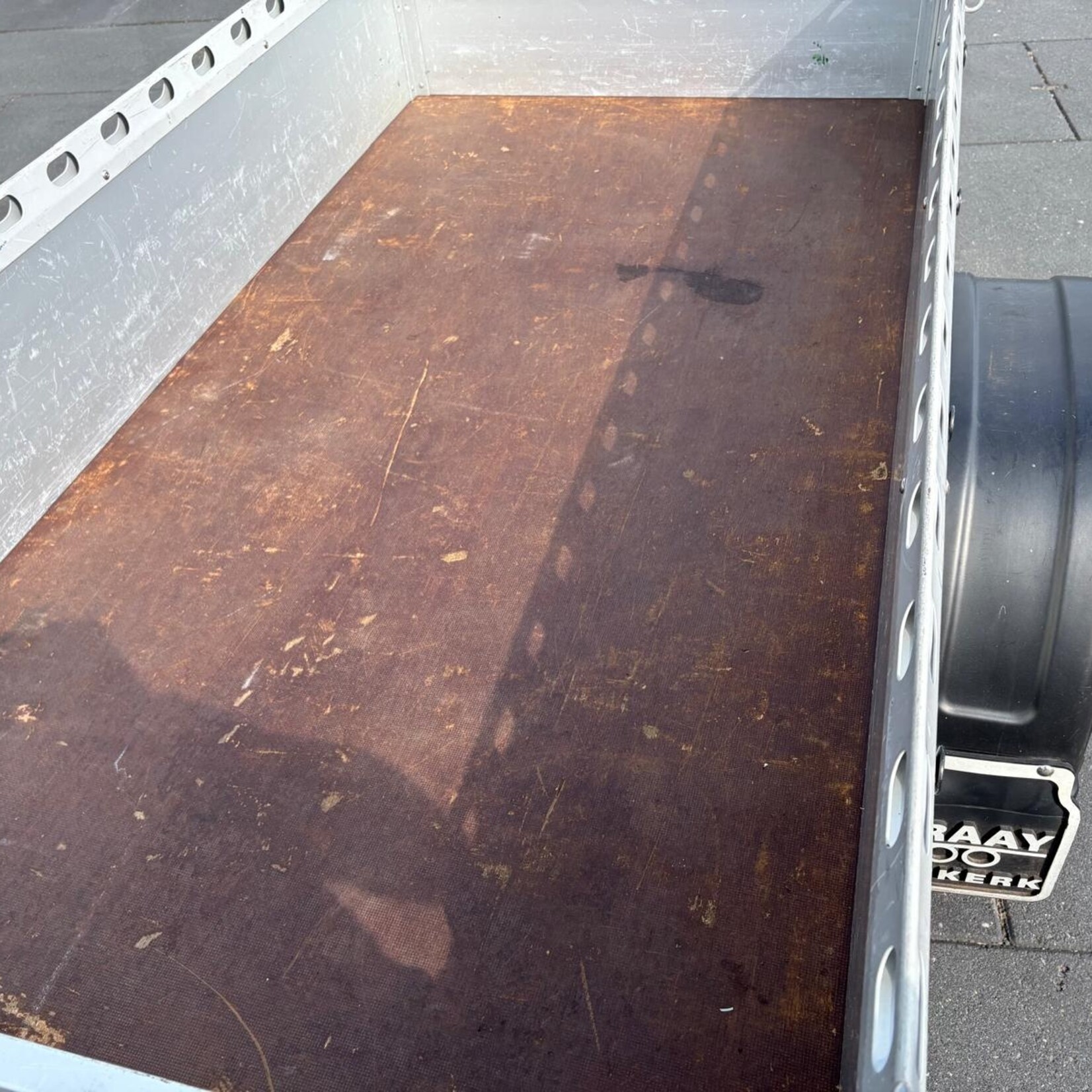 Humbaur 750 kg  200 x 100