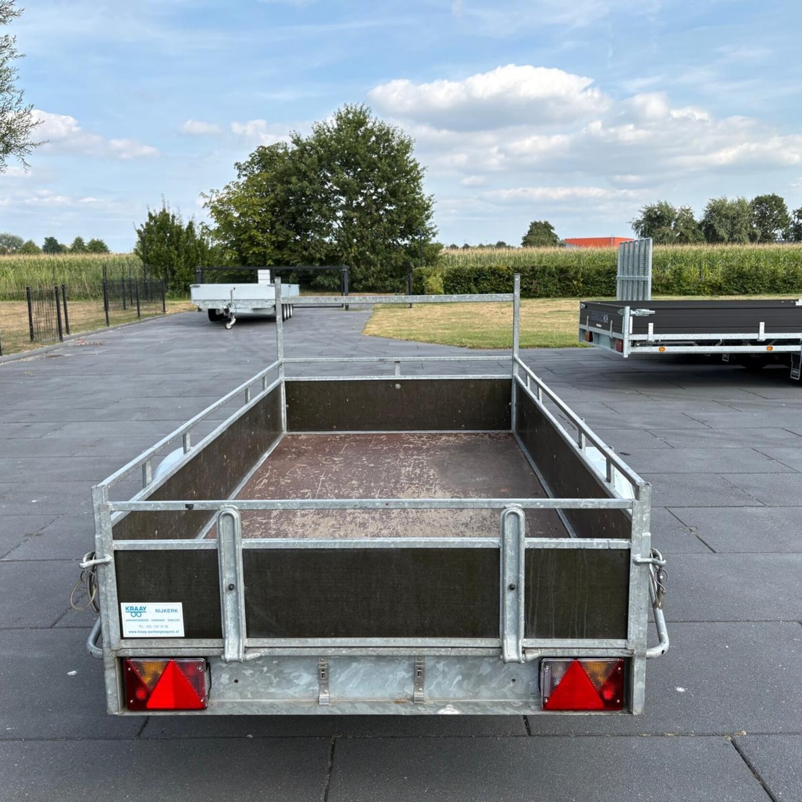 powertrailer 250 x 130 cm