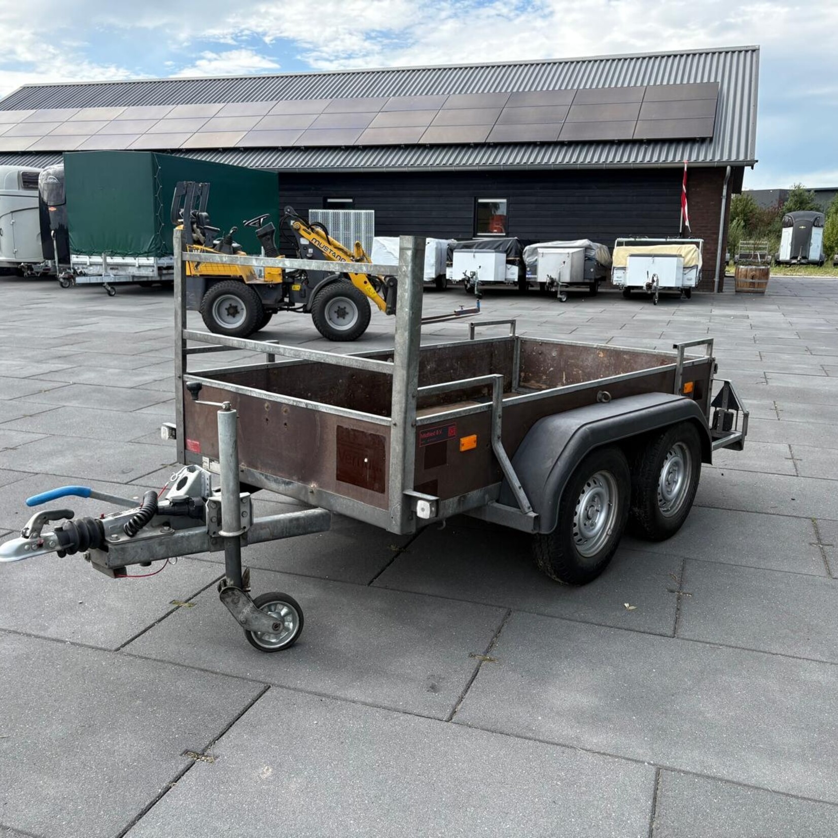 Bakwagen 250 x 145 cm Sallas 1500 kg tandemasser!