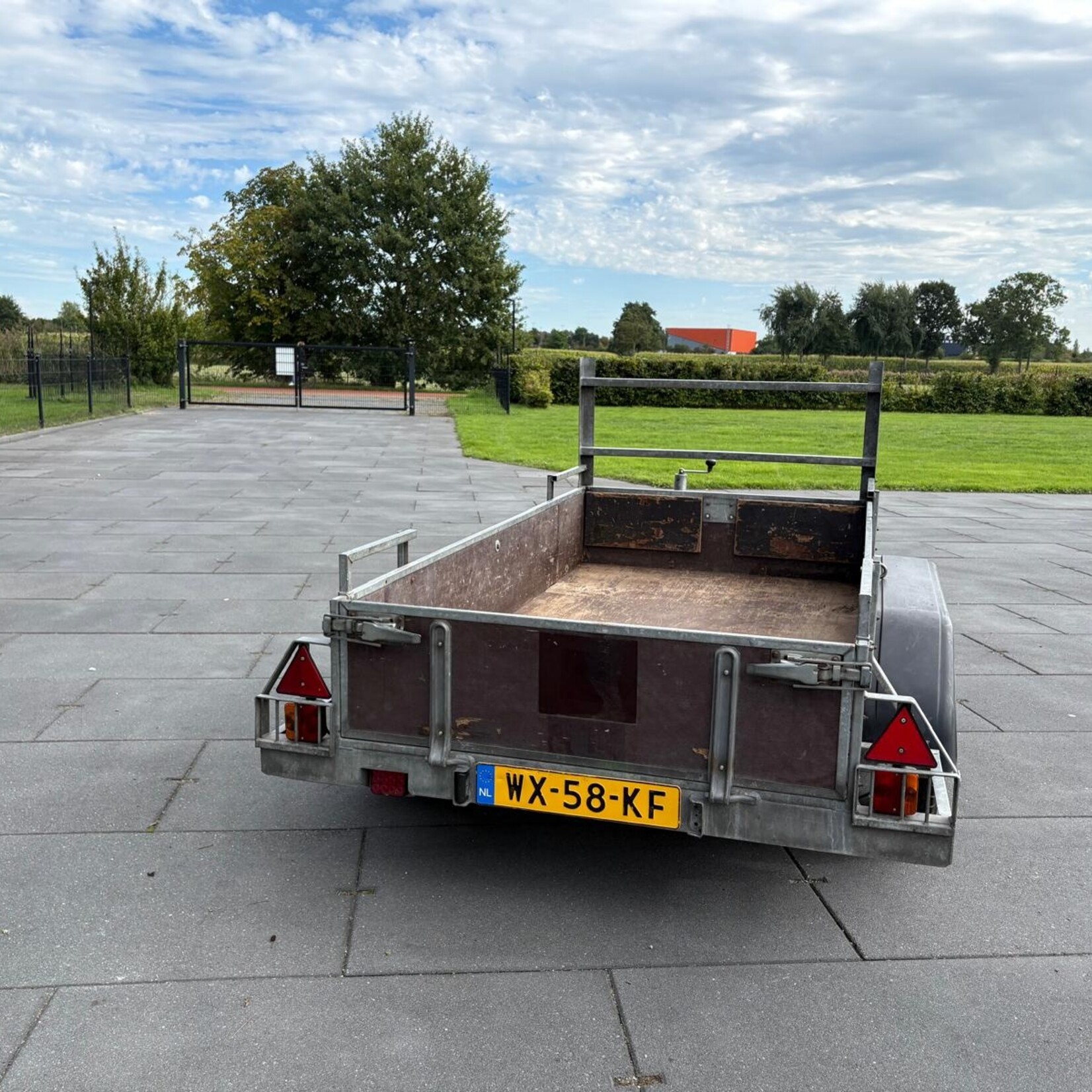 Bakwagen 250 x 145 cm Sallas 1500 kg tandemasser!