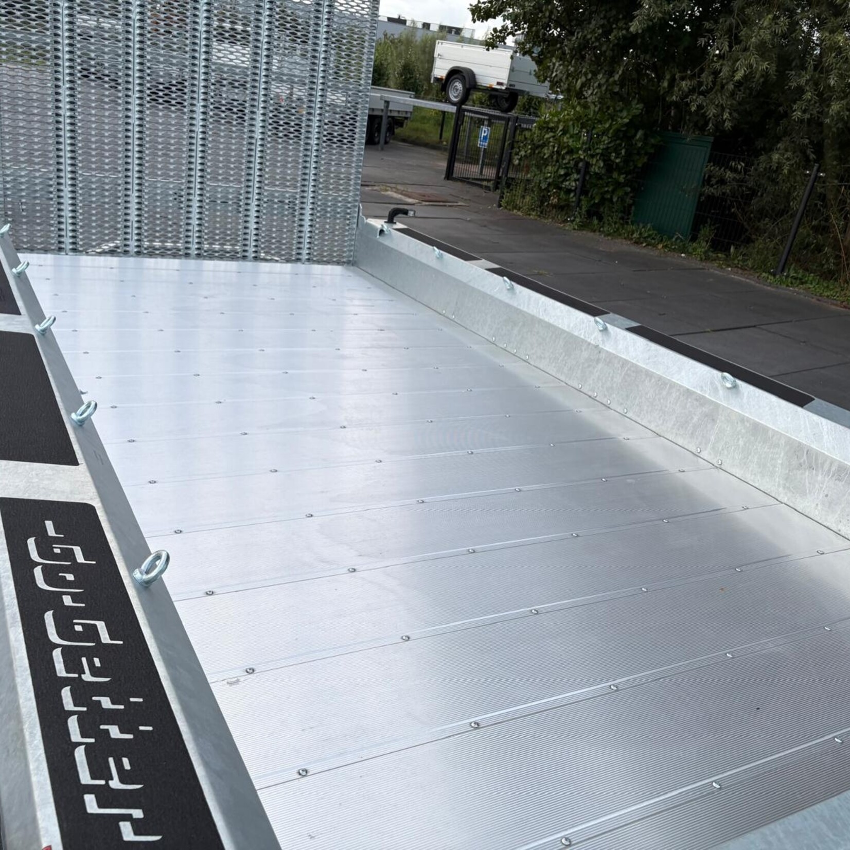 Hulco Terrax 395 x 184 cm NIEUW DEMO GO-GETTER 3-asser uit voorraad