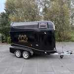 Humbaur Paardentrailer 2-paards vol poly met alu bodem en zk