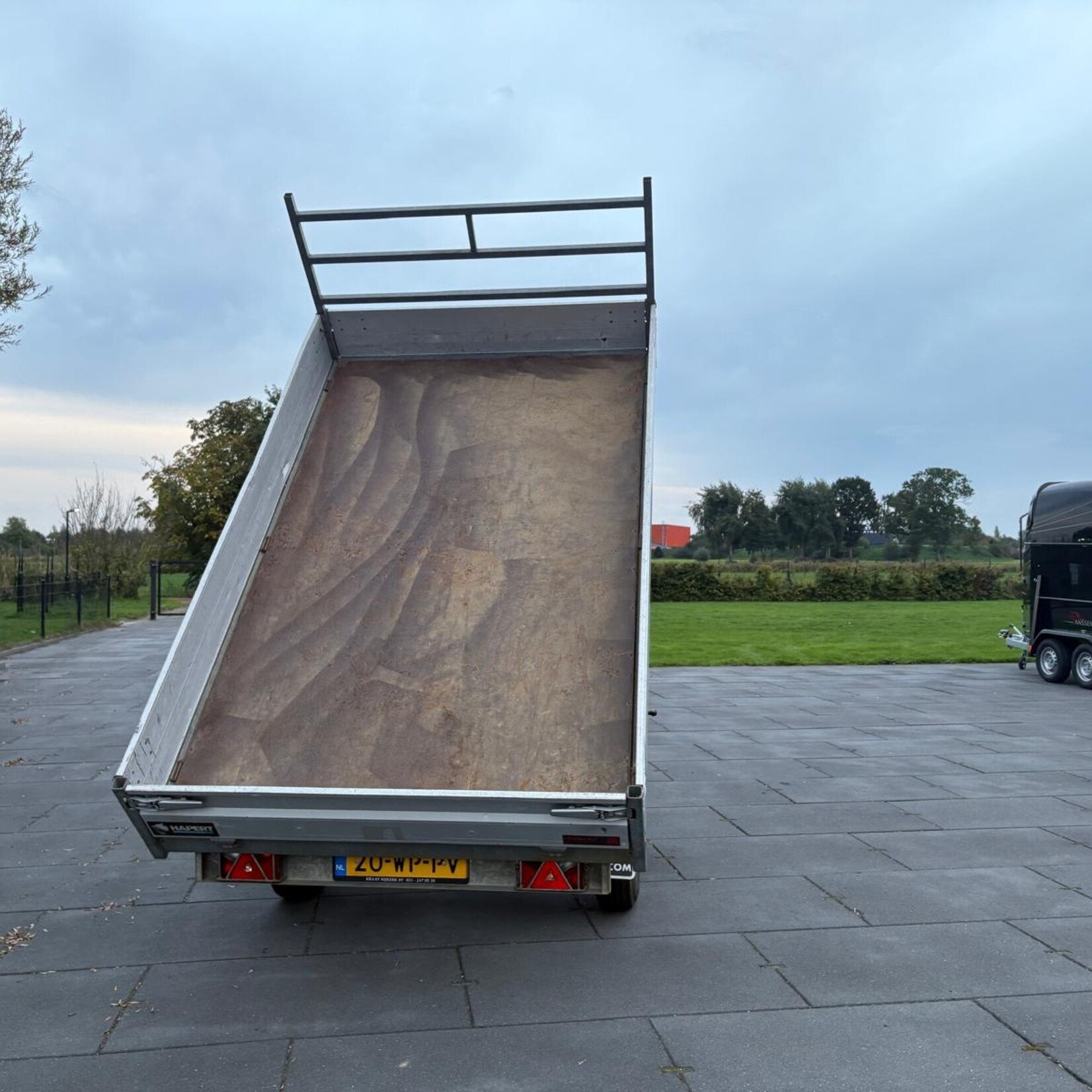 Hapert kipper 300 x 160 3-zijdig