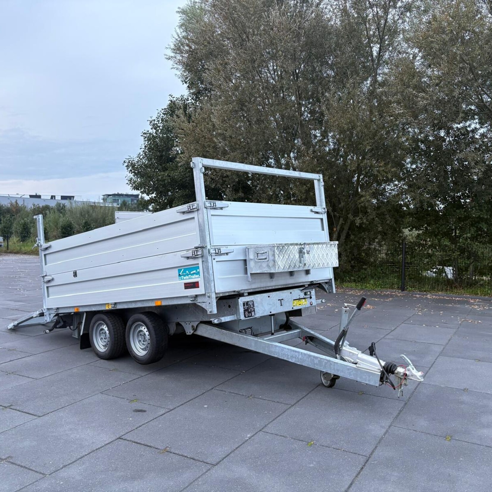 Twin Trailer 310 x 182 cm met veel handige opties 6 maanden oud !