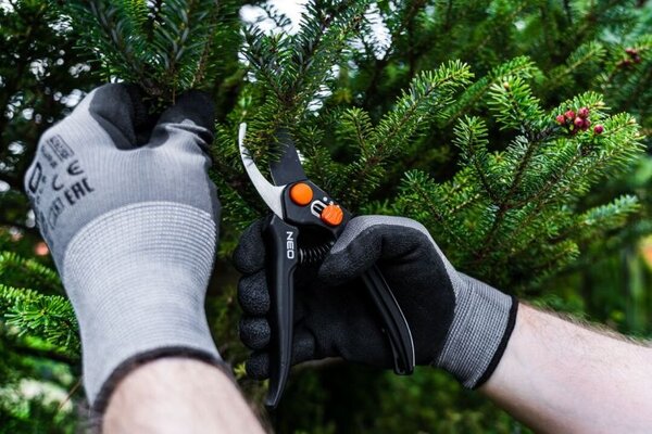 NEO TOOLS NEO TOOLS Latex Coated Nylon Werkhandschoenen - M10