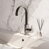 Brauer Brauer Brushed Edition Opbouw Wastafelmengkraan met Draaibare Uitloop - Plat - Hoog - Hendel Model B - PVD - Geborsteld RVS
