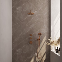 Brauer Brauer Copper Editon Regendoucheset:  Thermostatische Inbouwkraan met Stopkranen, Gebogen Wandarm, Douchekop 20cm, Wandhouder met Wateruitlaat, 3-Standen Handdouche & Doucheslang - Set 9 - Draaiknoppen - PVD - Geborsteld Koper