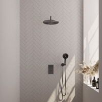 Brauer Brauer Gunmetal Editon Regendoucheset:  Thermostatische Inbouwkraan met 3-Weg Omstel, Gebogen Wandarm, Douchekop 30cm, Wandhouder met Wateruitlaat, 3-Standen Handdouche & Doucheslang - Set 34 - Draaiknoppen - PVD - Geborsteld Gunmetal