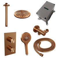 Brauer Brauer Copper Editon Regendoucheset:  Thermostatische Inbouwkraan met 3-Weg Omstel, Plafondarm, Douchekop 20cm, Wandhouder met Wateruitlaat, 3-Standen Handdouche & Doucheslang - Set 35 - Draaiknoppen - PVD - Geborsteld Koper