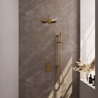 Brauer Brauer Gold Editon Regendoucheset:  Thermostatische Inbouwkraan met 3-Weg Omstel, Gebogen Wandarm, Douchekop 30cm, Glijstang met Wateruitlaat, Staafhanddouche & Doucheslang - Set 40 - Draaiknoppen - PVD - Geborsteld Goud