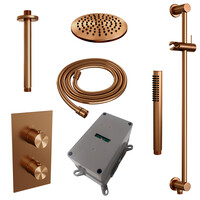 Brauer Brauer Copper Editon Regendoucheset:  Thermostatische Inbouwkraan met 3-Weg Omstel, Plafondarm, Douchekop 20cm, Glijstang met Wateruitlaat, Staafhanddouche & Doucheslang - Set 41 - Draaiknoppen - PVD - Geborsteld Koper