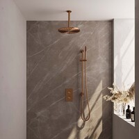 Brauer Brauer Copper Editon Regendoucheset:  Thermostatische Inbouwkraan met 3-Weg Omstel, Plafondarm, Douchekop 30cm, Glijstang met Wateruitlaat, Staafhanddouche & Doucheslang - Set 42 - Draaiknoppen - PVD - Geborsteld Koper