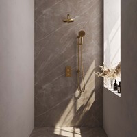 Brauer Brauer Gold Editon Regendoucheset:  Thermostatische Inbouwkraan met 3-Weg Omstel, Rechte Wandarm, Douchekop 20cm, Glijstang met Wateruitlaat, 3-Standen Handdouche & Doucheslang - Set 43 - Draaiknoppen - PVD - Geborsteld Goud