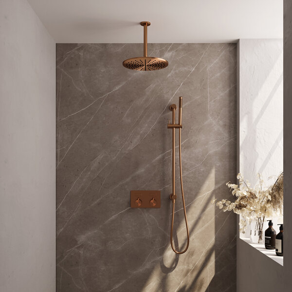 Brauer Brauer Copper Editon Regendoucheset:  Thermostatische Inbouwkraan met Drukknoppen, Plafondarm, Douchekop 30cm, Glijstang met Wateruitlaat, Staafhanddouche & Doucheslang - Set 66 - Draaiknoppen - PVD - Geborsteld Koper