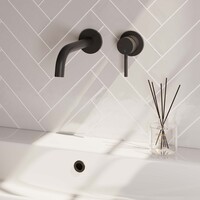 Brauer Brauer Black Carving Inbouw Wastafelmengkraan met Gebogen Uitloop & Rozetten - Model A1 - Geribbeld Hendel Rechts - Mat Zwart