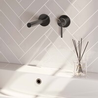 Brauer Brauer Gunmetal Carving Inbouw Wastafelmengkraan met Rechte Uitloop & Rozetten - Model A1 - Geribbeld Hendel Rechts - PVD - PVD - Geborsteld Gunmetal