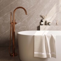 Brauer Brauer Copper Carving Vrijstaande Badkraan met Staafhanddouche & Doucheslang - Set 1 - Geribbeld Hendel - PVD - PVD - Geborsteld Koper