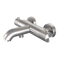 Brauer Brauer Brushed Carving Thermostatische Opbouw Badkraan met Omstel, Wandhouder, Staafhanddouche & Doucheslang - Set 3 - Geribbeld Draaiknoppen - PVD - Geborsteld RVS
