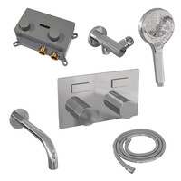 Brauer Brauer Chrome Carving Thermostatische Inbouw Badkraan met Omstel, Uitloop, Drukknoppen, Wandhouder met Wateruitlaat, 3-Standen Handdouche & Doucheslang - Set 4 - Geribbeld Draaiknoppen - Chroom