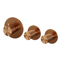 Brauer Brauer Copper Carving Thermostatische Inbouw Badkraan met Omstel, Uitloop, Stopkranen, Wandhouder met Wateruitlaat, Staafhanddouche & Doucheslang - Set 1 - Geribbeld Draaiknoppen - PVD - Geborsteld Koper