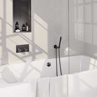 Brauer Brauer Gunmetal Carving Thermostatische Inbouw Badkraan met Omstel, Badvulcombinatie, Drukknoppen, Wandhouder met Wateruitlaat, Staafhanddouche & Doucheslang - Set 3 - Geribbeld Draaiknoppen - PVD - Geborsteld Gunmetal
