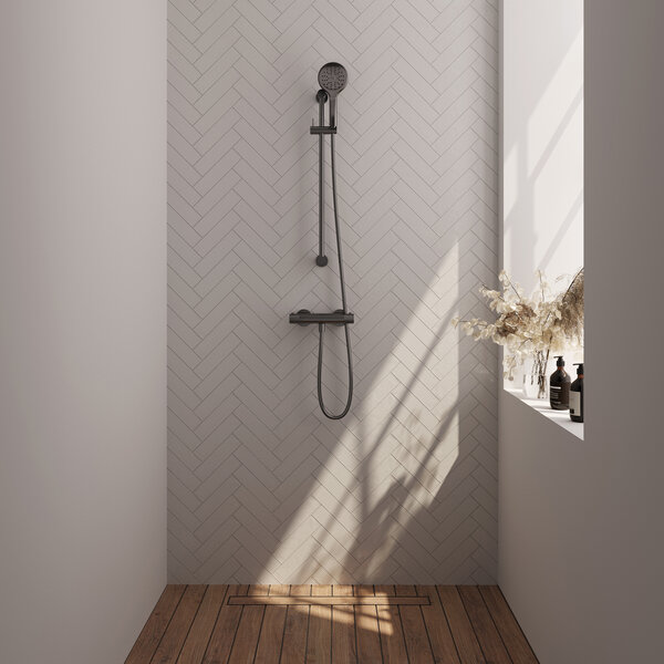 Brauer Brauer Gunmetal Carving Doucheset: Thermostatische Opbouwkraan met Glijstang, Staafhanddouche & Doucheslang - Set 2 - Geribbeld Draaiknoppen - PVD - Geborsteld Gunmetal