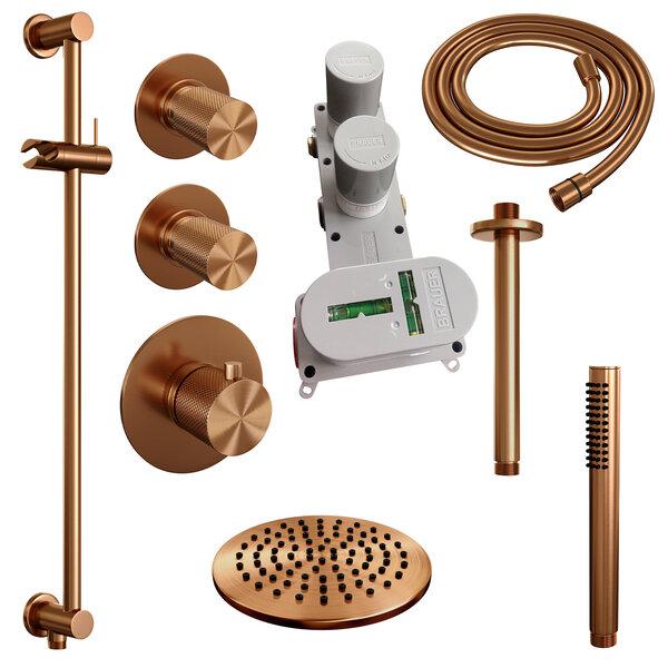 Brauer Brauer Copper Carving Regendoucheset: Thermostatische Inbouwkraan met Stopkranen, Plafondarm, Douchekop 20cm, Glijstang met Wateruitlaat, Staafhanddouche & Doucheslang - Set 17 - Geribbeld Draaiknoppen - PVD - Geborsteld Koper