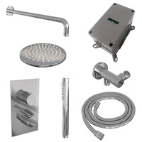 Brauer Brauer Chrome Carving Regendoucheset: Thermostatische Inbouwkraan met 3-Weg Omstel, Gebogen Wandarm, Douchekop 20cm, Wandhouder met Wateruitlaat, Staafhanddouche & Doucheslang - Set 27 - Geribbeld Draaiknoppen - Chroom