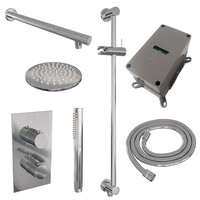 Brauer Brauer Chrome Carving Regendoucheset: Thermostatische Inbouwkraan met 3-Weg Omstel, Rechte Wandarm, Douchekop 20cm, Glijstang met Wateruitlaat, Staafhanddouche & Doucheslang - Set 37 - Geribbeld Draaiknoppen - Chroom