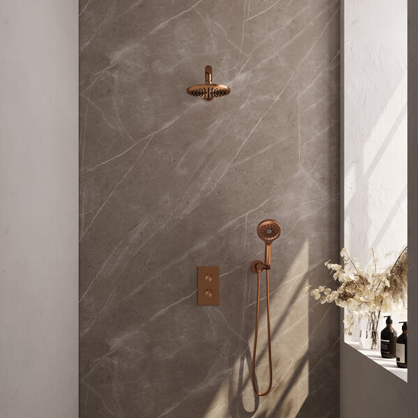 Brauer Brauer Copper Carving Regendoucheset: Thermostatische Inbouwkraan met 3-Weg Omstel, Rechte Wandarm, Douchekop 20cm, Wandhouder met Wateruitlaat, 3-Standen Handdouche & Doucheslang - Set 31 - Geribbeld Draaiknoppen - PVD - Geborsteld Koper