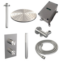 Brauer Brauer Brushed Carving Regendoucheset: Thermostatische Inbouwkraan met 3-Weg Omstel, Plafondarm, Douchekop 30cm, Wandhouder met Wateruitlaat, Staafhanddouche & Doucheslang - Set 30 - Geribbeld Draaiknoppen - PVD - Geborsteld RVS