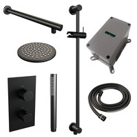 Brauer Brauer Black Carving Regendoucheset: Thermostatische Inbouwkraan met 3-Weg Omstel, Rechte Wandarm, Douchekop 20cm, Glijstang met Wateruitlaat, Staafhanddouche & Doucheslang - Set 37 - Geribbeld Draaiknoppen - Mat Zwart